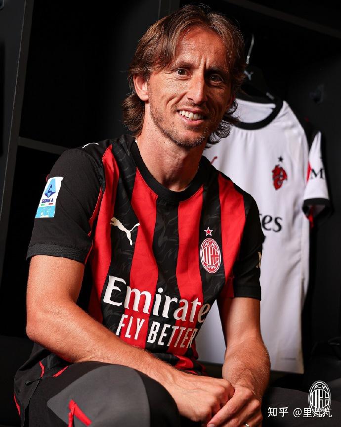 博弈论“混合策略纳什均衡”：在博彩中，如何让自己的投注行为变得完全不可预测？（博弈论解析：以混合策略纳什均衡实现投注行为的不可预测性）